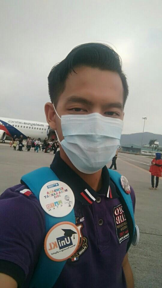 moonirks's tweet photo. Kejolobak kejolobu (@ Langkawi International Airport (LGK) in Langkawi, Kedah) https://t.co/xj9FSTG2yt http://t.co/HYn6PIOZ1K