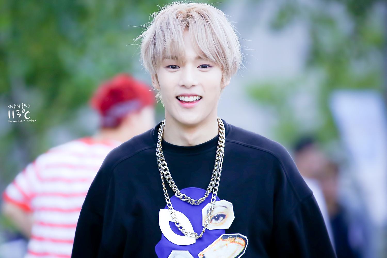 오늘 자연광이 유독 잘 받았던 몬스타엑스 | 인스티즈