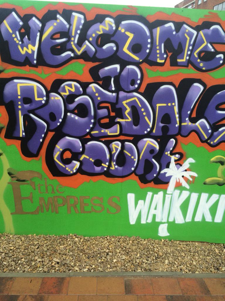 Loving the graffiti around the student halls! Well done @the_empress_bar and @waikikincl   #university #northumbria