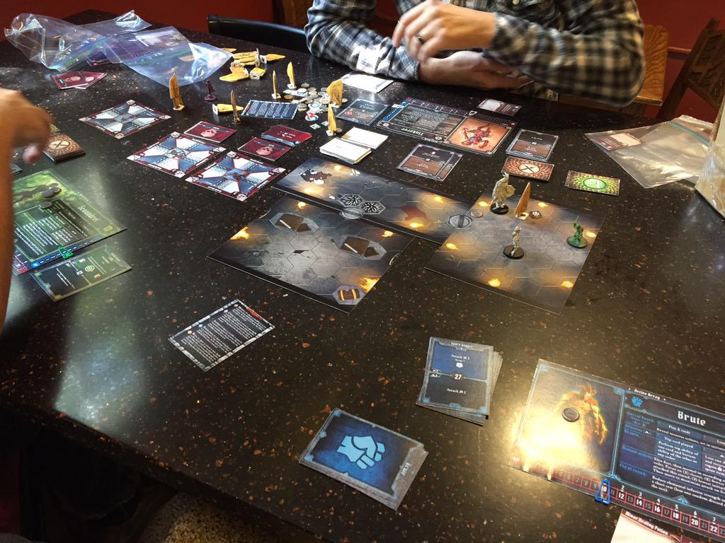 ARCARIL en live sur sa chaîne, Samedi 8 avril - 21h pour une campagne de GLOOMHAVEN ! la suite ! COt5UpMUwAAJQ4l