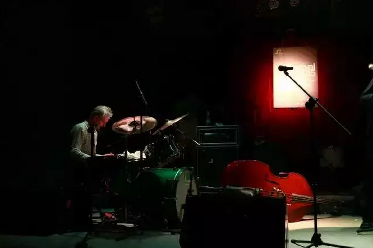JIMFestival's tweet photo. The Necks in Xiamen @JIMF2015 http://t.co/qS0aM150hU