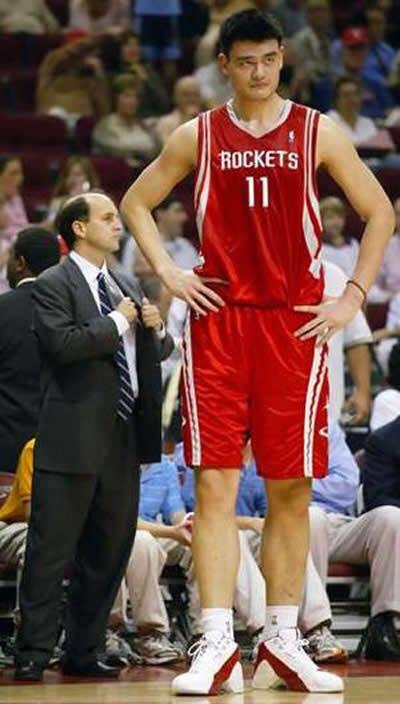 Happy 35th Birthday Yao Ming !!! 