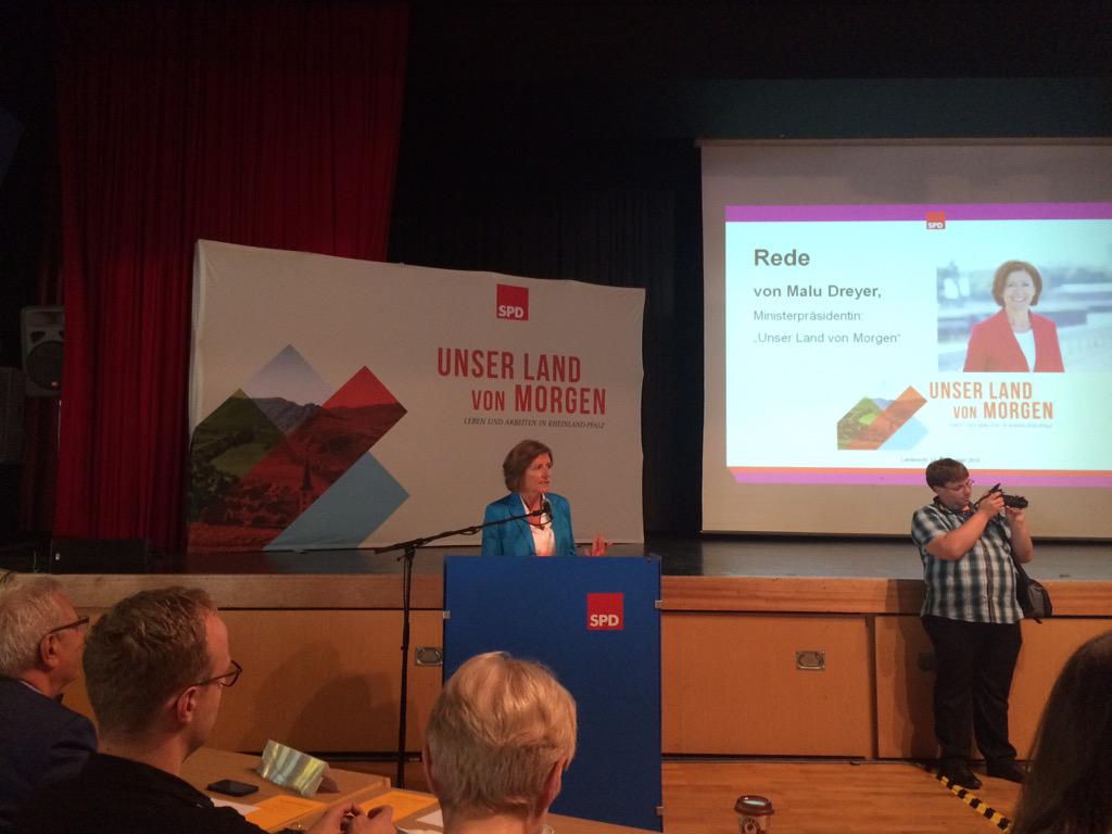 MartinHaller's tweet photo. MaluTime! #spdPfalz http://t.co/IttrYEYNcg