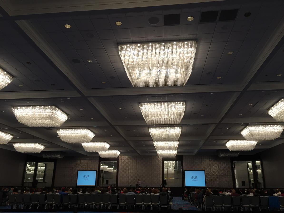 ShayHart72's tweet image. Hanging out with 1,000 people seeking fun, freedom &amp;amp; fulfillment! What are you doing today?
#DallasRTE