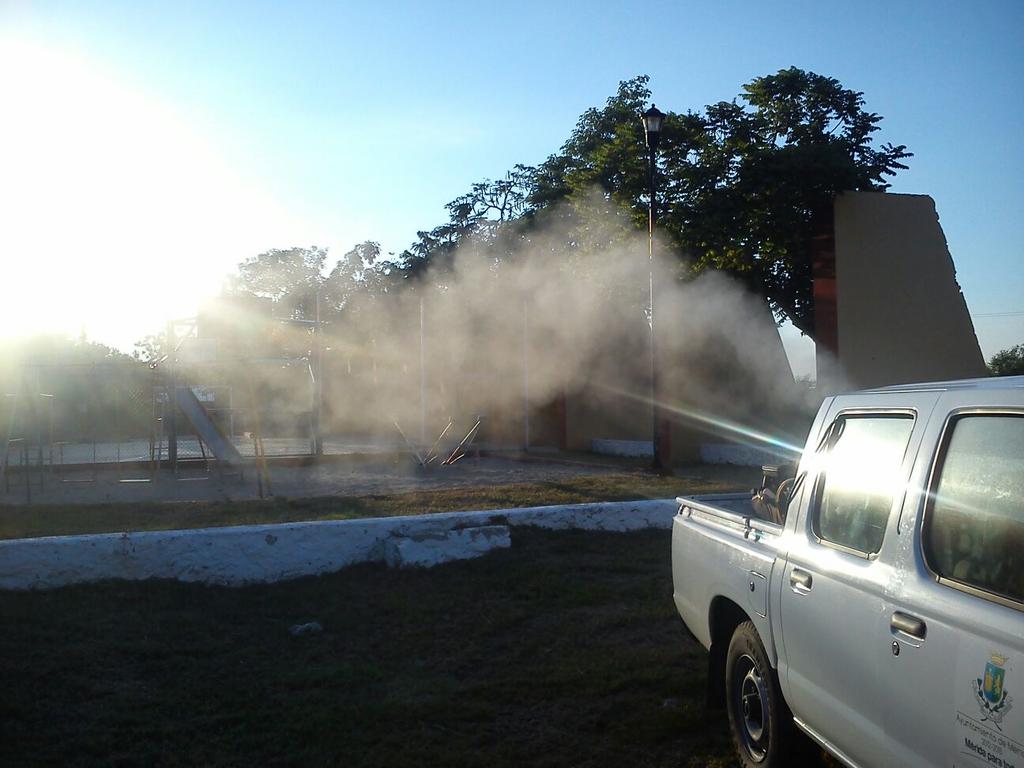 MeridaSaludable's tweet photo. La tarde de ayer se fumigó la Comisaría de Oncán para combatir a los mosquitos #CiudadBlanca #MeridaSaludable http://t.co/YIENHLMKDG