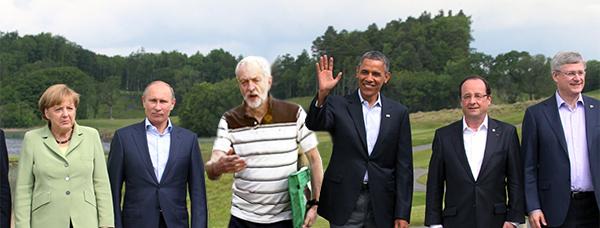 ukcomments's tweet image. At least you will know what you are voting for in the next election #Corbyn or #cameron - #left or #rightish