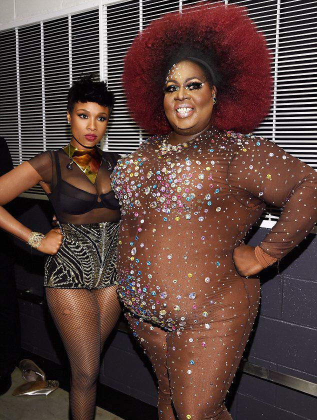 Happy 34th Birthday Jennifer Hudson! Here she is with Drag Race star Latrice Royale!!  