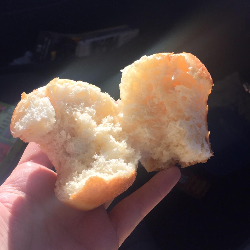 Thewrenchild's tweet photo. @SuperValuIRL - ahhh here where's the jam in my donut ?? #notsuper #jamless #aintgotnojam http://t.co/V9TigVCznl