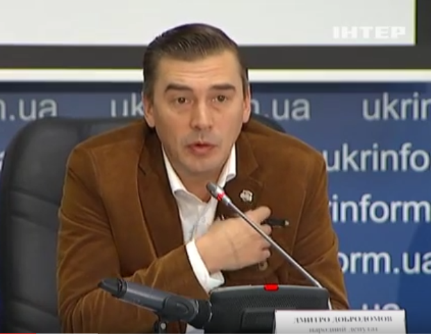 PRportal's tweet image. #Добродомов джинсує на #Інтер`і
prportal.com.ua/Fakty/dobrodom…