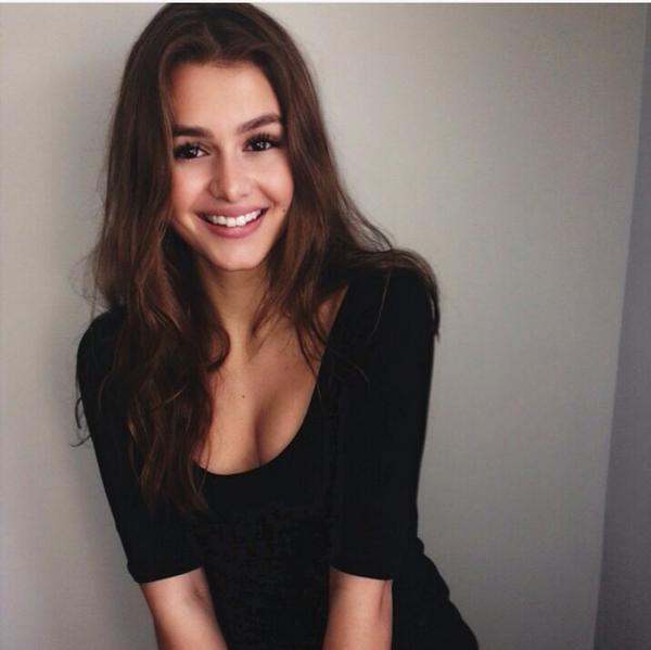 fIowsjin's tweet photo. Tate e Rachel SCRR #CelesteAsTate #UglyLove #WhoIsTate #EbbaAsRachel #WhoIsRachel http://t.co/Uc98KXbvIC