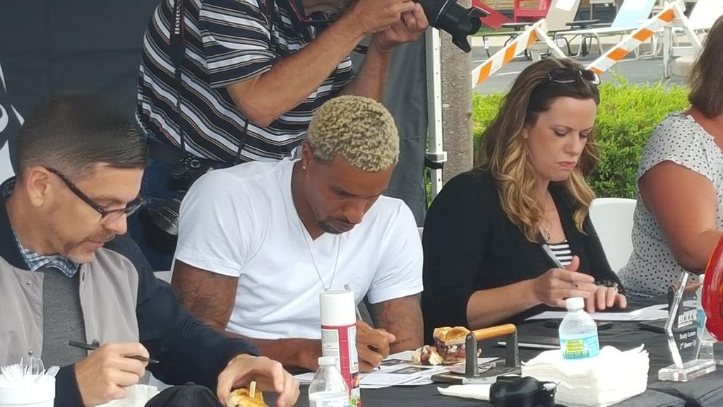 gingerk1972's tweet image. The judging has begun at Bull Burger Battle with Pacers George Hill as one of the judges.