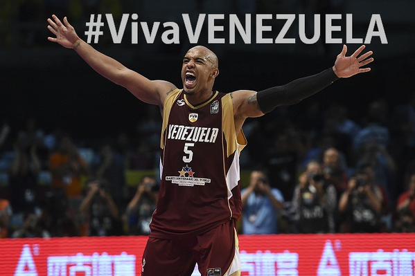 mindeporte_ve's tweet image. Vamos todos con #VivaVenezuela , sigamos posicionando está etiqueta en la red @Pinfantepsuv @NicolasMaduro