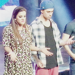 paioedomysmile's tweet photo. Tu mama te pregunta como te fue en la prueba y vos tipo:
#KCAArgentina #Combate http://t.co/11MNBMK7VA