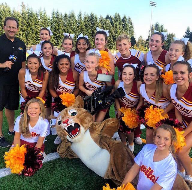CapitalHSCheer's tweet photo. Sad we lost but it was still an unforgettable night! We love our team and our amazing student section🐾 #SpaghettiBowl http://t.co/TlFb0IHGm1