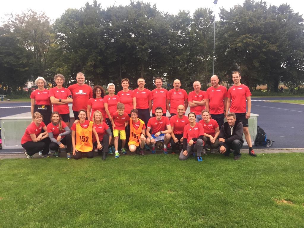 dam_debby's tweet photo. Mooie dag met de Zoomlopers. # veluweloop 2015 http://t.co/GogQS8lCN3