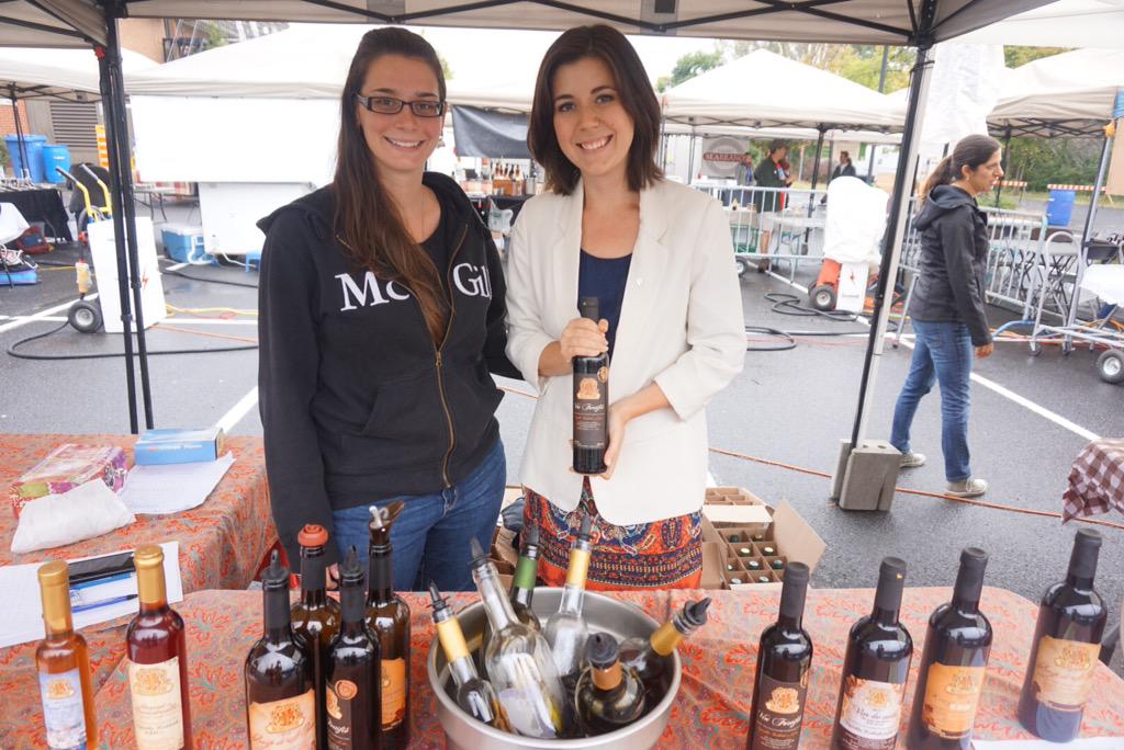 CathFournierQc's tweet photo. Journée «J'achète un vin québécois»: j'encourage vignoble #Kobloth de St-Bruno! #Montarville #polcan #fed2015 #elxn42 http://t.co/aJ719SsDZj