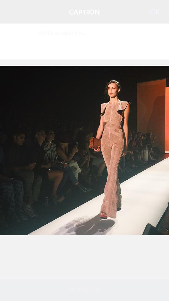 Herve Leger tweet media