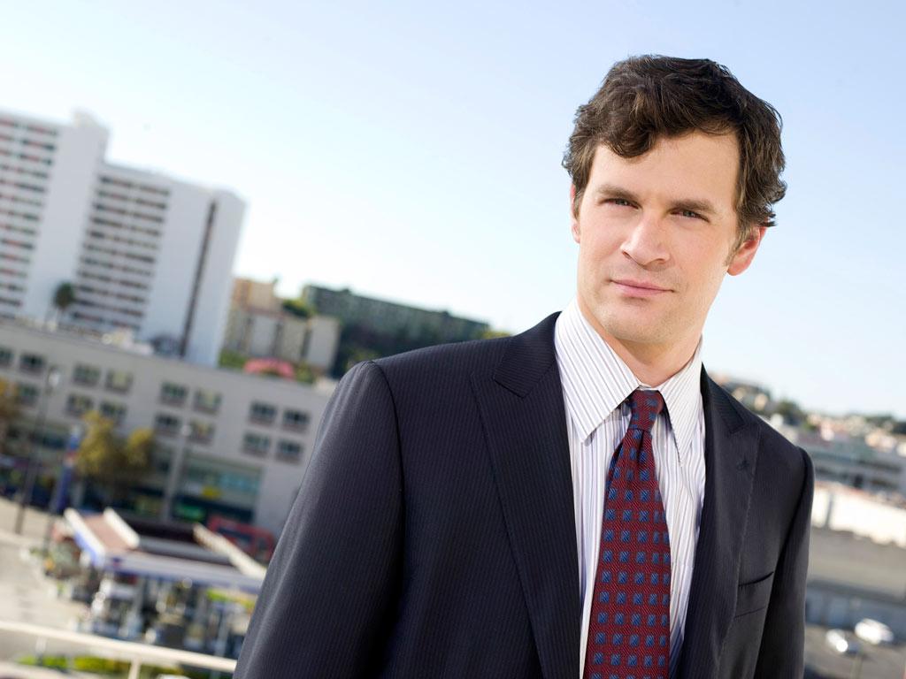 9/7: Happy 45th Birthday 2 actor Tom Everett Scott! TV fave=Southland, Beauty&Beast+more!  