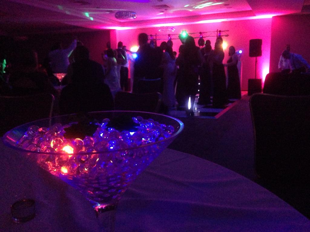 liveshq's tweet photo. Still rocking the @doubletreelinc @Rob_Hammond @LincsFM #LIVES45 http://t.co/VD9dwCFlXL