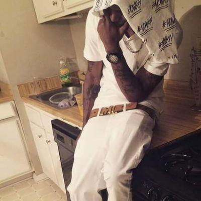 DameDizzle's tweet photo. @DaKidd_Franswah "No Wayy" Video Teaser Doing Numbers - PreciseEarz http://t.co/6hwZpYzrpY http://t.co/Cj5KhILfji