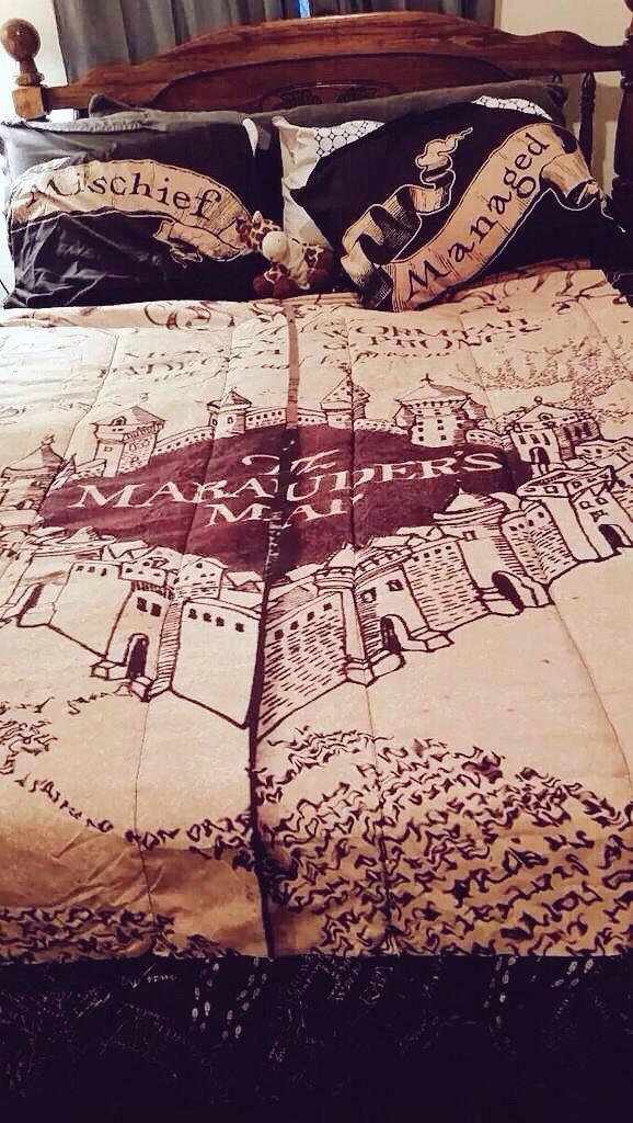 TweetsHogwarts's tweet photo. ¡Buenas noches! △⃒⃘ http://t.co/29GYVrhgP8