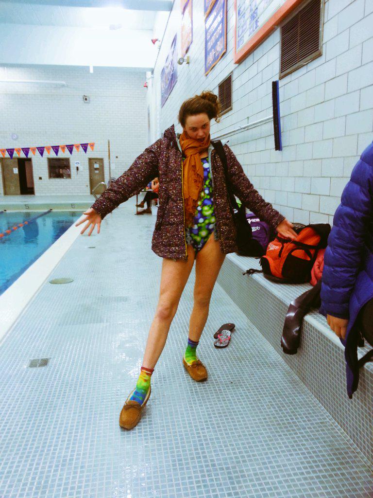 ErinQuinn11's tweet photo. Way 2 go #Hawks @carolinemurph98 making States so early in the season! Onward and Upward! Proud of U #backstrokequeen http://t.co/2Hp9AFklq4