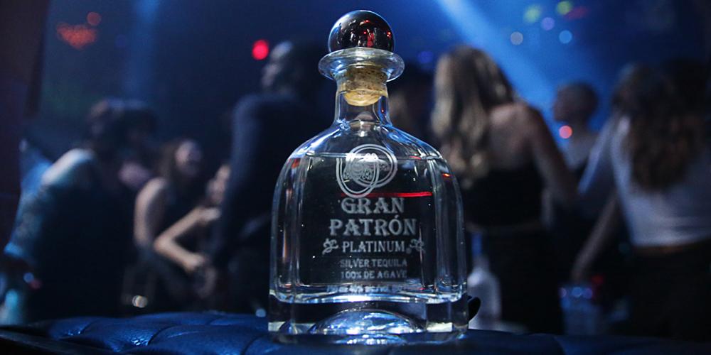 Patron's tweet photo. Upgrade your weekend. Find Gran Patrón Platinum near you. http://t.co/2eKw4PeuJ8 #PatronTheNight http://t.co/4PLG1beYde