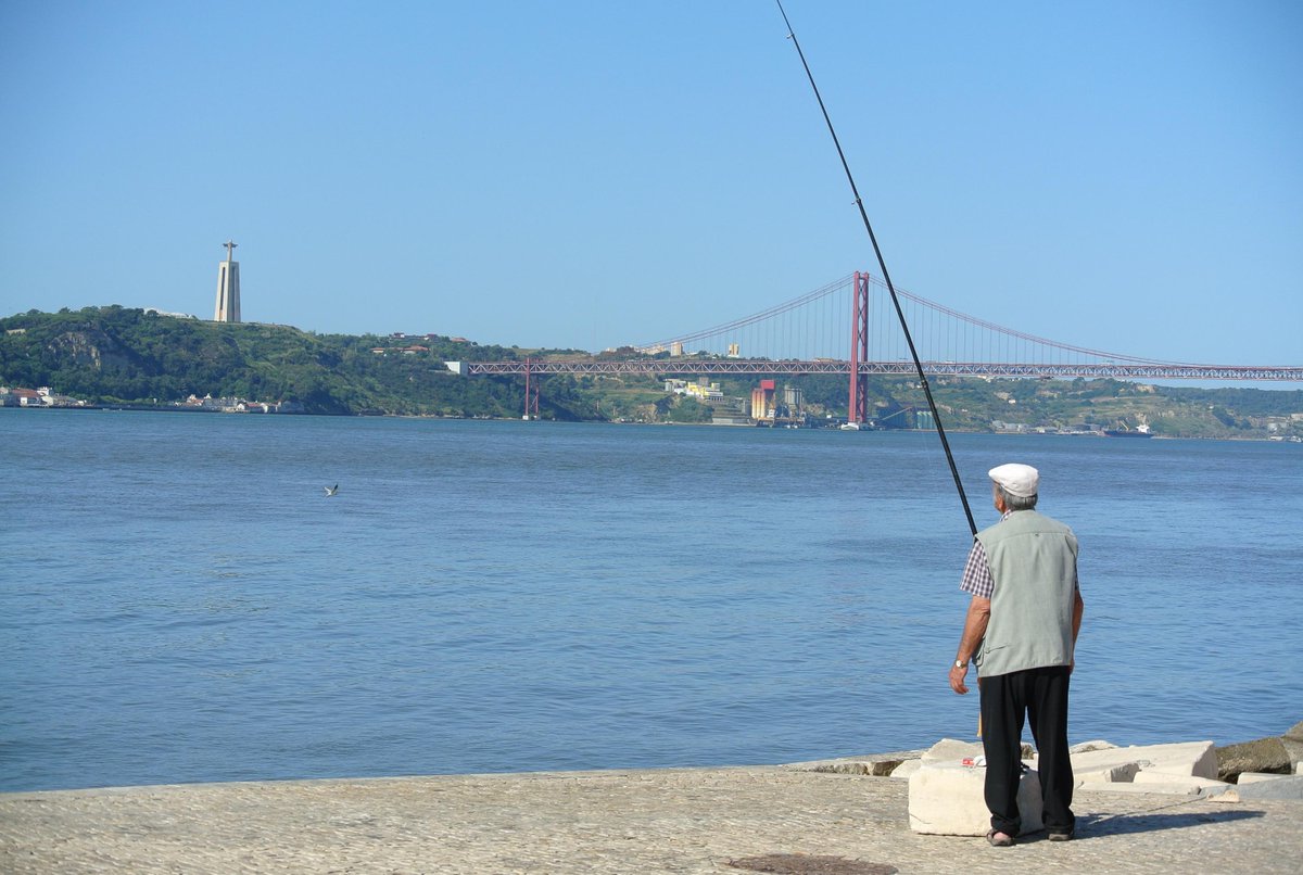 Jodst's tweet photo. #helloworldRelay #Lisbon http://t.co/1Y9aCGKxIV