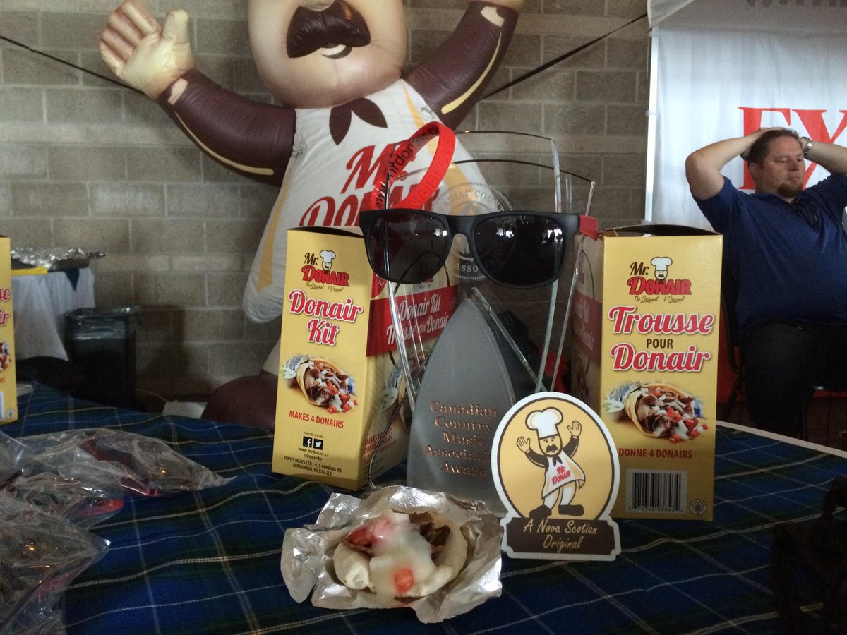 The CCMA Award (@theccmaaward) on Twitter photo #CCMA Irving Oil FanFest is so much fun had to stop for a tasty treat from <a href="/DonairMr/">TheOriginalMrDonair™</a> #OmNom #tasty #CCMA Irving Oil FanFest is so much fun had to stop for a tasty treat from <a href="/DonairMr/">TheOriginalMrDonair™</a> #OmNom #tasty