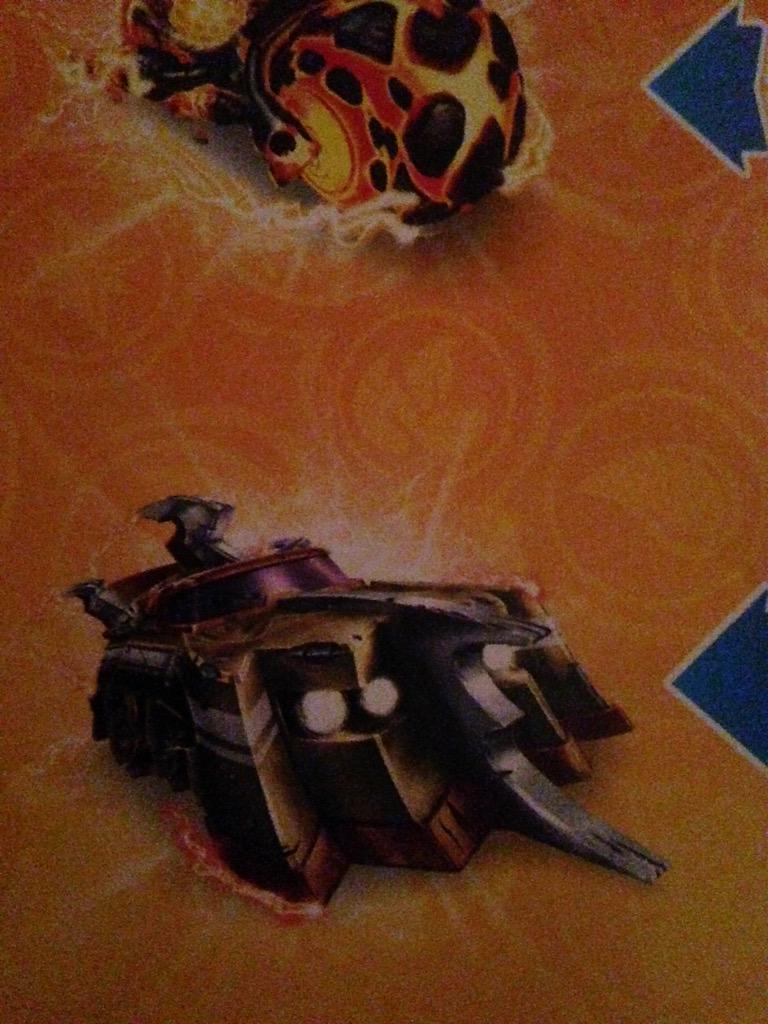 ShardZe's tweet image. High Volt with that armored vehicle tho... #Skylanders #SuperChargers #HighVolt #ShieldStriker
