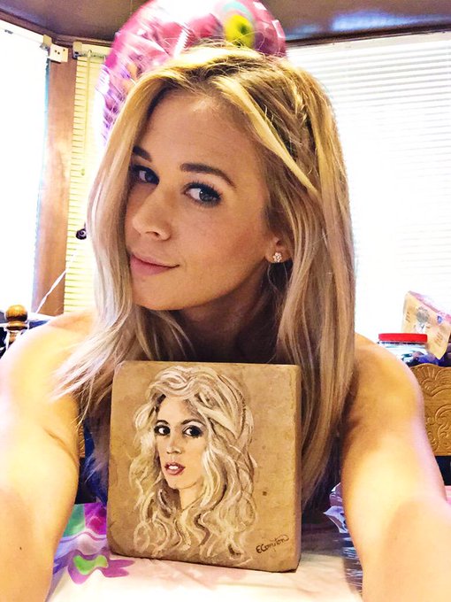 My moms portrait of me. #RockingIt Thank you Mommy!!! #BirthdayWeekend #gift http://t.co/H06EqWT1TG<a href="/tag/rockingit"class="tags">#RockingIt</a><a href="/tag/gift"class="tags"><span>#gift</span></a><a href="/tag/birthdayweekend"class="tags"><span>#birthdayweekend</span></a>