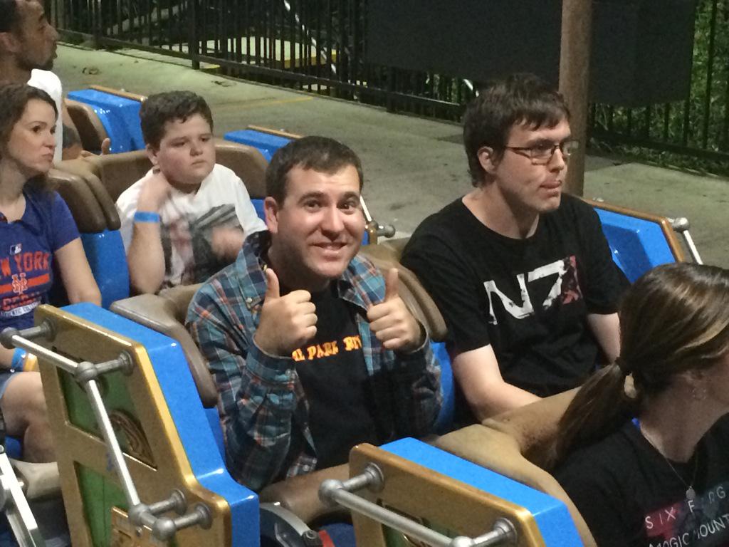 COwcIa_UcAAS4rG.jpg:large