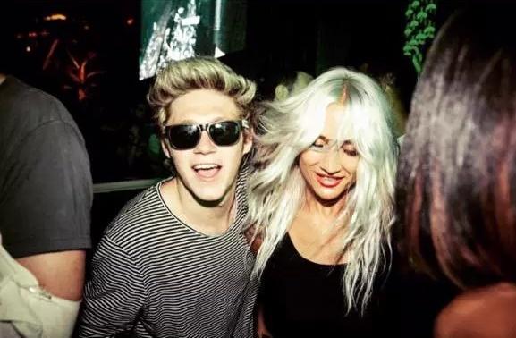 Lou Teasdale posted this pic of her and Niall on IG 40 minutes ago captioned: \"Happy birthday to be sure\" 