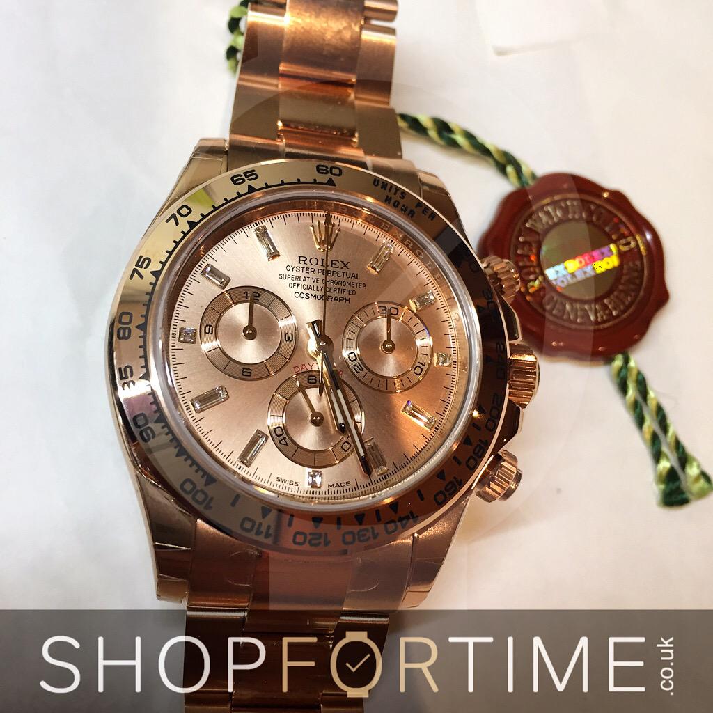 ShopForTime's tweet image. Not 1 diamond but 3 diamonds &amp;amp; 8 diamond baguettes. Diamonds are a girls best friend Everose Rolex Cosmograph Daytona