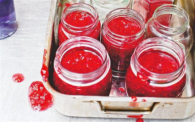 On <a href="/BBCFoodProg/">The Food Programme</a> right now, <a href="/DianaHenryFood/">Diana Henry</a> hosting a fascinating programme all about jam telegraph.co.uk/food-and-drink…