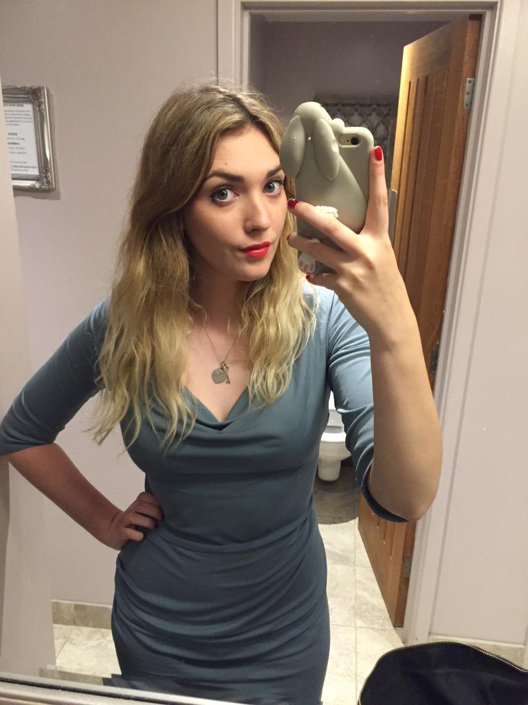 Absolutely LOVED wearing my <a href="/bombshellHQ/">Bombshell</a> dress yesterday. 10 million compliments on it 👏👏