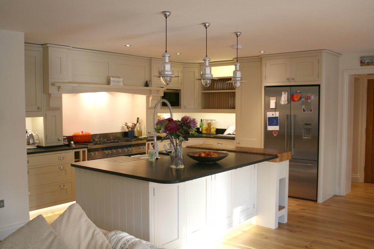 Check out this black granite kitchen worktop we did! Get your quote today! #granite #kitchenworktop #graniteworktop