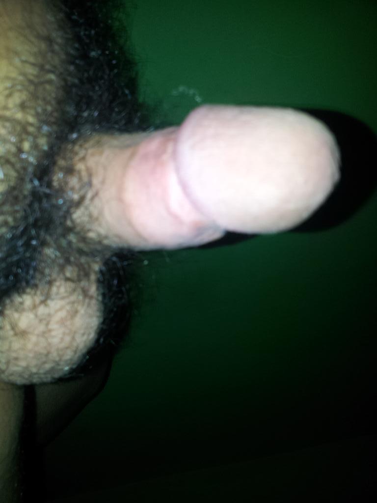 di pwt nemu juga titit kecil haha