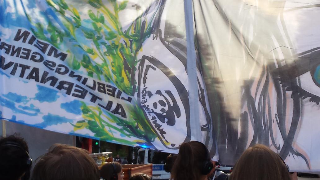 Thought of you, <a href="/CMKozak/">C. M. Kozak</a>, and the pandas. COP-21 rally yesterday.