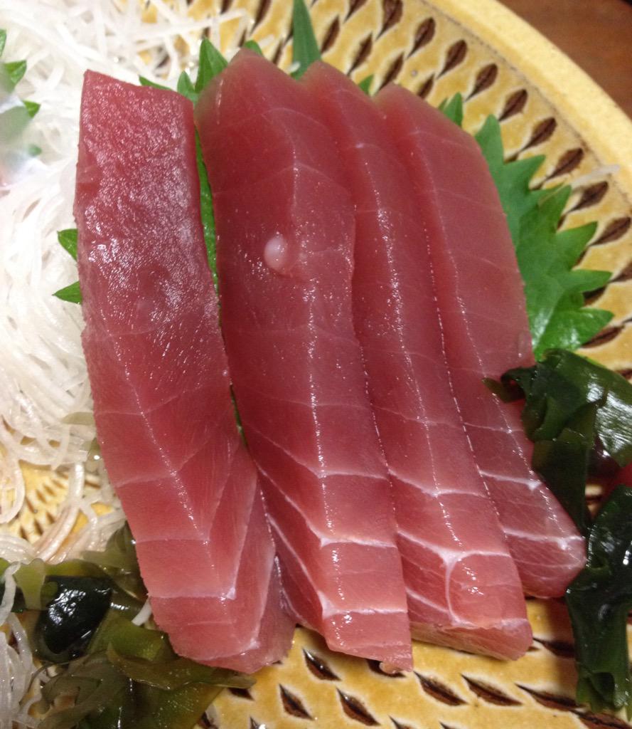 まずりん 独身OLのすべて⑧発売中だヨ on Twitter "さっきスーパーで買ったまぐろの刺身を食べてたら真珠