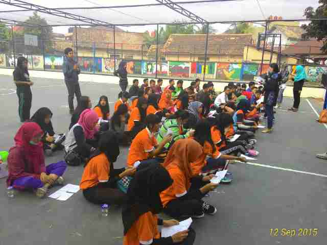 Games bareng mahasiswa baru Sistem Informasi (Sabtu 12 September 2015)