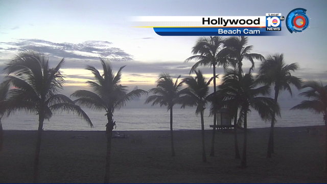 HOLLYWOOD SUNRISE - Beautiful #sunrise earlier this #Sunday AM. Enjoy the rest of the weekend South Florida! http://t.co/hGQBL2BZOl