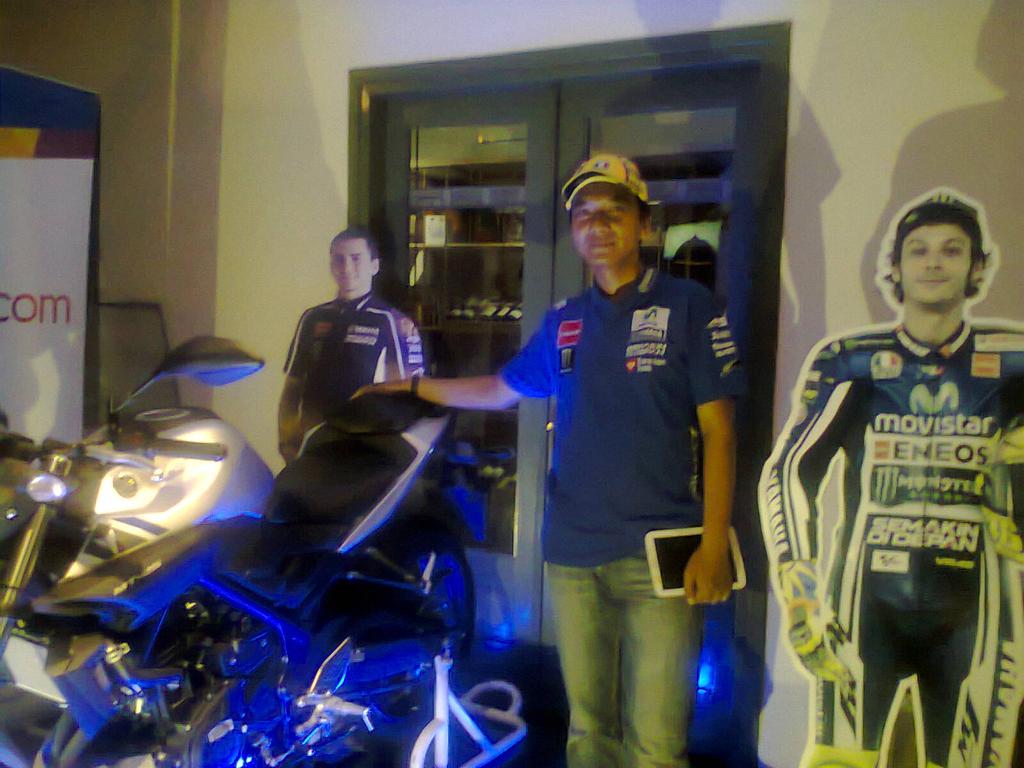 AgustianIsnan's tweet photo. @detiksport @YamahaIndonesia forzaVR46..93 keberuntungan..saja bisa juara .. http://t.co/GAcXOE2RJo