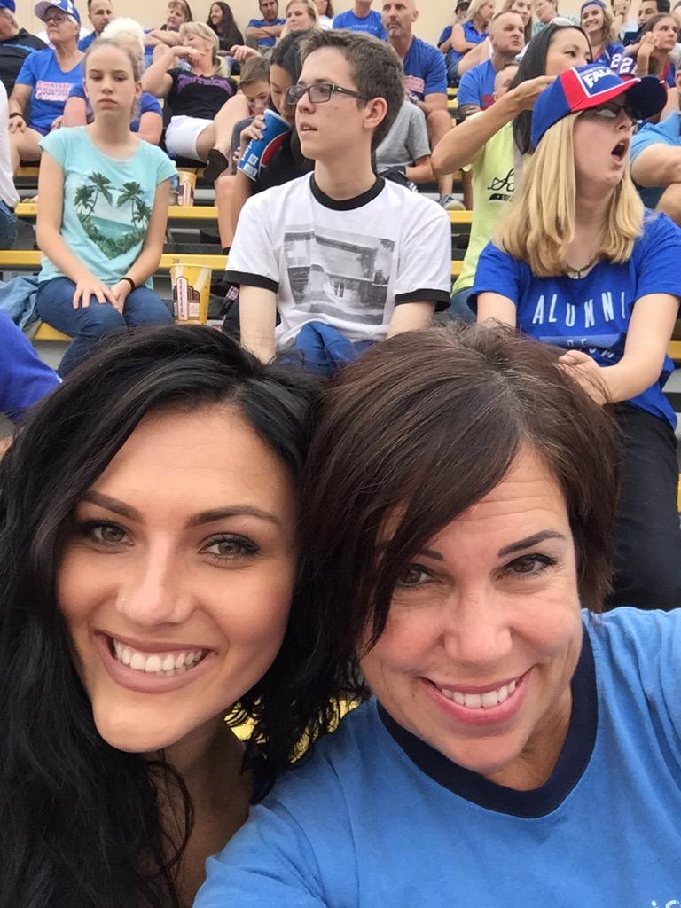 lmaestretti's tweet photo. #holy bowl #2015 #CBHS http://t.co/1a7kCBp4Iq