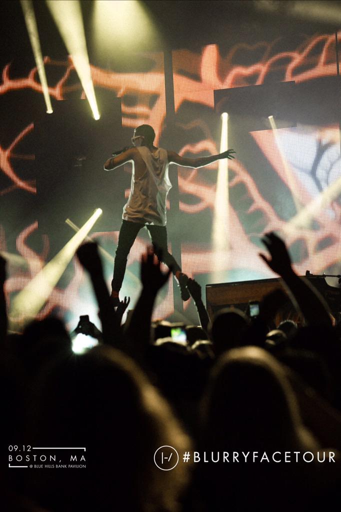 twentyonepilots's tweet photo. here with our Boston clique. these shows have been loud and unforgettable. |-/ http://t.co/92TaE5TAEb