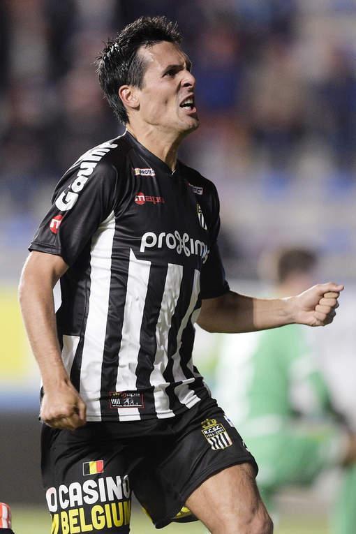 Jeremy Perbet (@officialjperbet) on Twitter photo 1 bon point et premier but .. Encourageant pour la suite ... <a href="/SportCharleroi/">Royal Charleroi Sporting Club</a> 1 bon point et premier but .. Encourageant pour la suite ... <a href="/SportCharleroi/">Royal Charleroi Sporting Club</a>