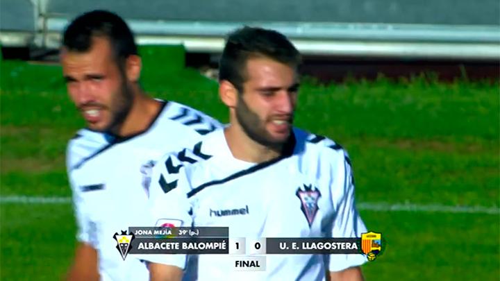 MPlusDeportes's tweet photo. A la cuarta jornada llegó la primera victoria del @AlbaceteBPSAD. 3 puntos de oro gracias al gol de Jona. #ABPvLLA http://t.co/B7ip5uxHrO