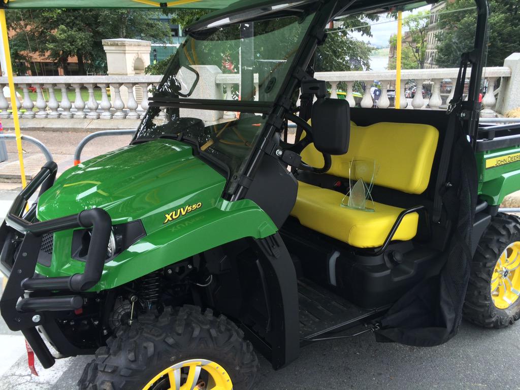 The CCMA Award (@theccmaaward) on Twitter photo It don't matter how you get here, just get down to the <a href="/JohnDeere/">John Deere USA</a> Green Carpet today at 5:30pm #CCMAawards It don't matter how you get here, just get down to the <a href="/JohnDeere/">John Deere USA</a> Green Carpet today at 5:30pm #CCMAawards