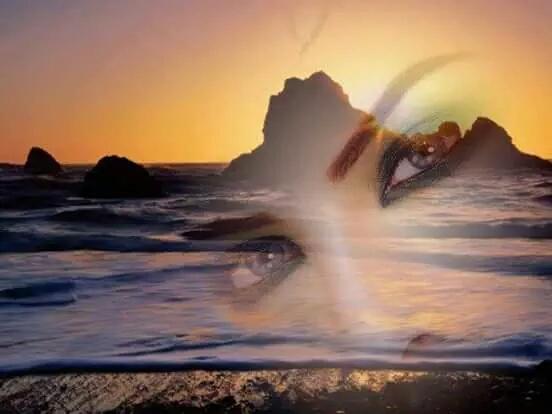 9pp_3's tweet photo. قًـلبي كـ البّحر
إمّـا أنَ تُجـيد
فَن الُْعـومٌ اوَ تْغًرَقً فَي حُبه 

فـ احُذَرَنَي !!! http://t.co/Qk0eIV5Kvb