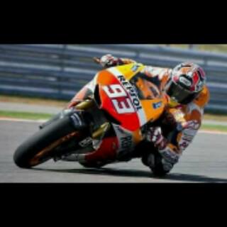 D340Ananda_'s tweet photo. Keep Calm and Love "MARC MARQUEZ" ♥♥♥♥ http://t.co/LAHX8UItkI